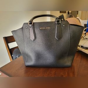 Black MK purse